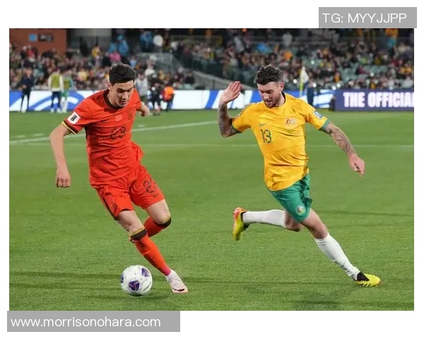 最理智的足球明星如何在赛场与生活中保持冷静与智慧的平衡