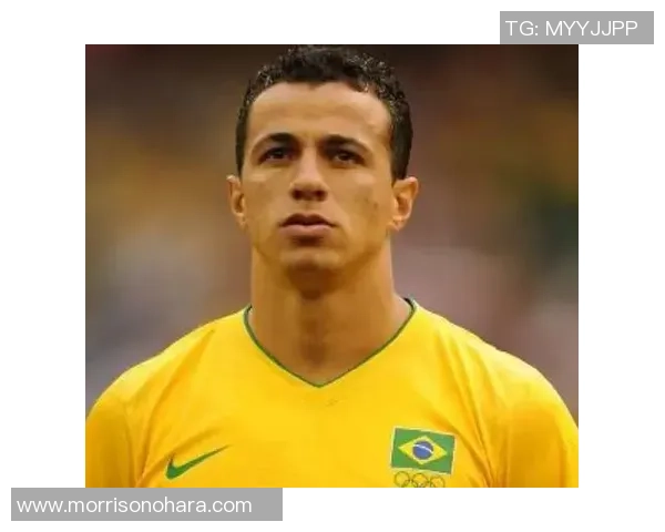 足球明星接受磁共振检查揭示运动员健康新趋势与科技结合的未来发展